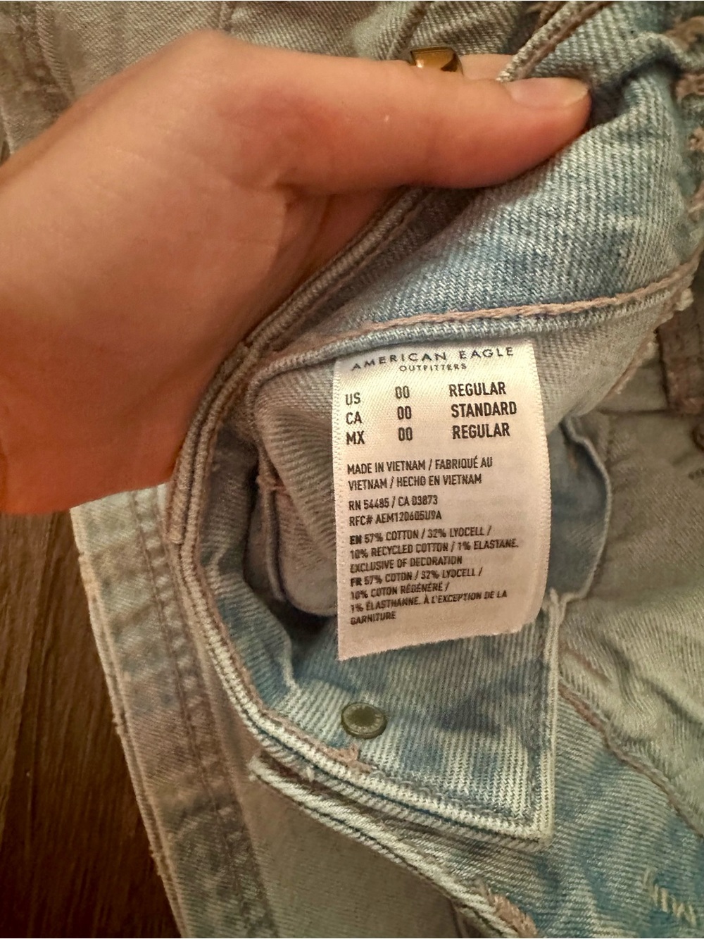 American Eagle Denim Cargo Mini Skirt - Picture 3 of 3